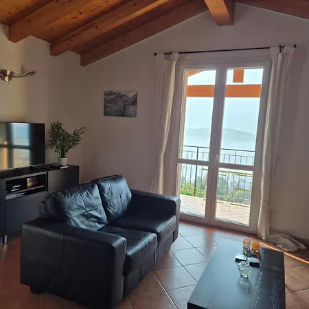 Casa Marianne Apartment Gravedona